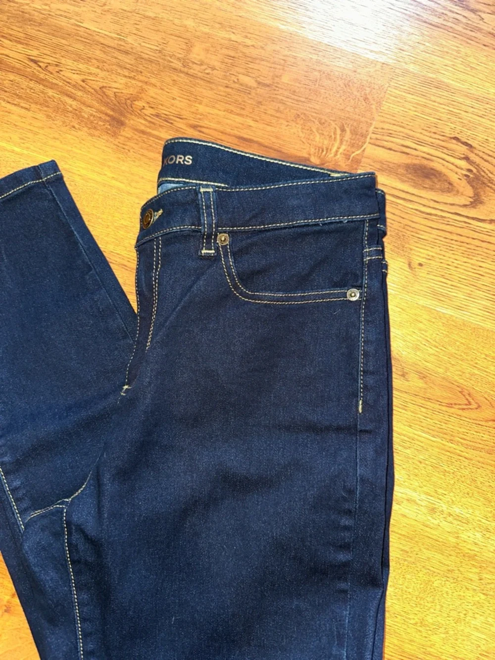 MICHAEL KORS Dark Navy Skinny Jeans - Picture 8 of 8